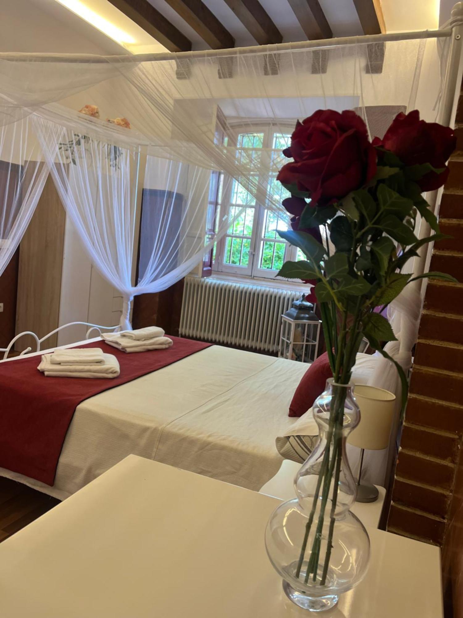 Casa Jardin El Colmenar Ξενοδοχείο Las Navas Del Marques Εξωτερικό φωτογραφία